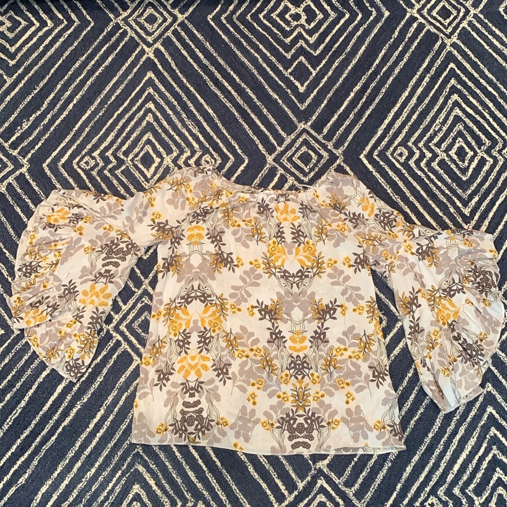 Flowy cotton blouse